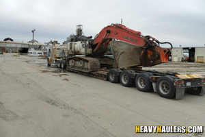 Hauling a 2018 Link Belt 490 crawler excavator.
